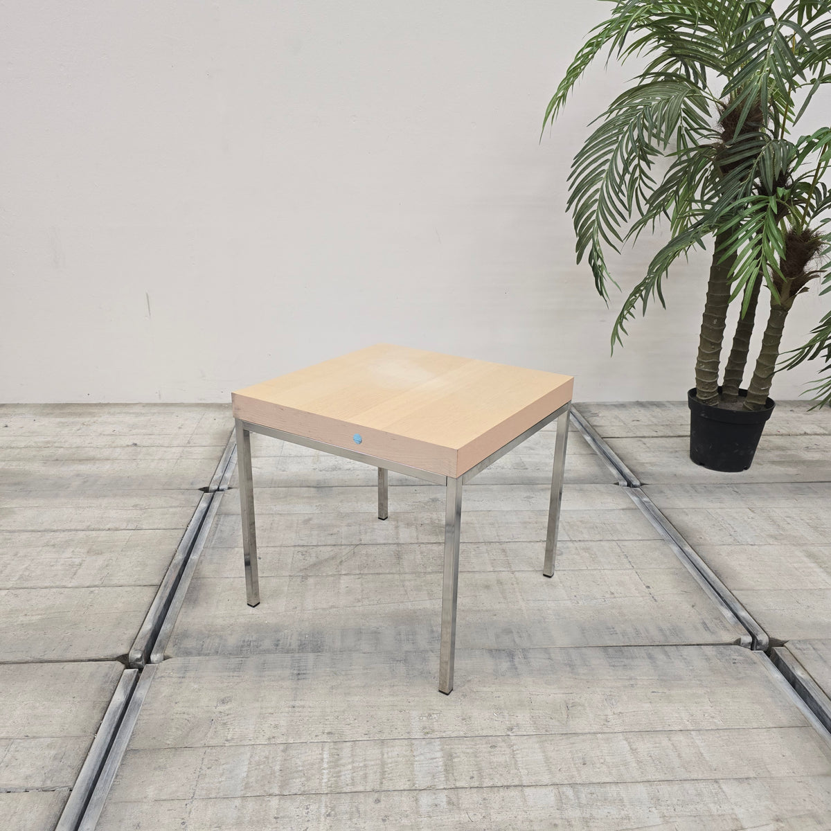 IKEA Klubbo Beistelltisch Buche Holz Quadratisch mit Metallgestell Tis