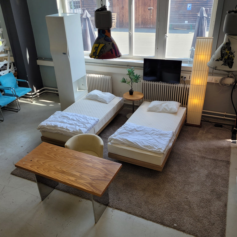 Komplettes Hotelzimmer mit 2 Einzelbetten 110x200 KS weiß L