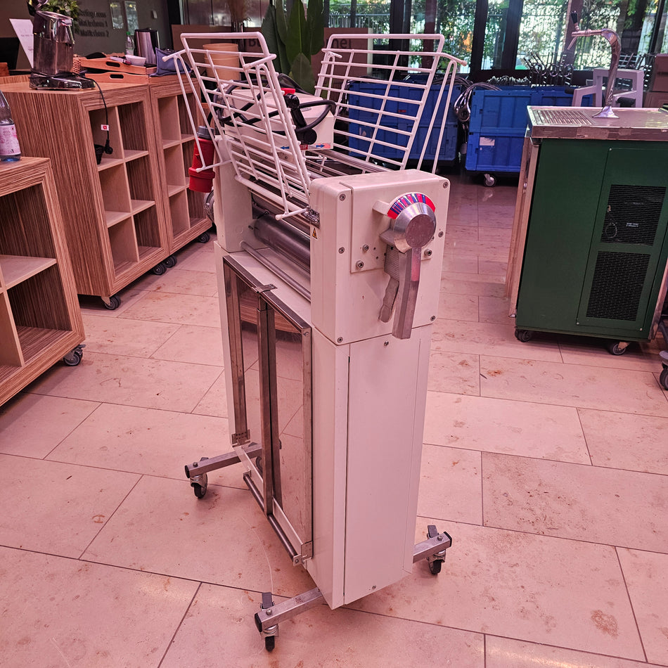 Electrolux Dito Teigausrollmaschine Standgerät