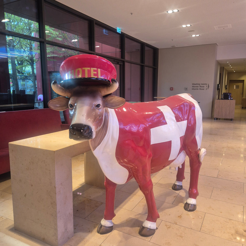 Kuh aus der Schweiz Lobby
