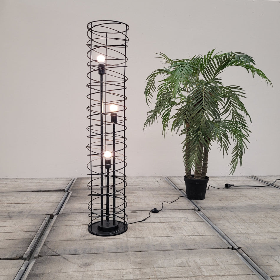 Zijlstra Twister Stehleuchte Lampe Schwarz Metall 3-flammig Industrial Design