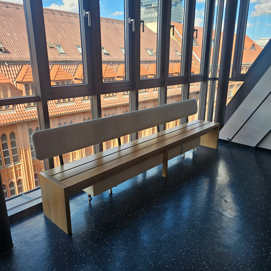 Lange Sitzbank mit Rückenlehne Holz Bank