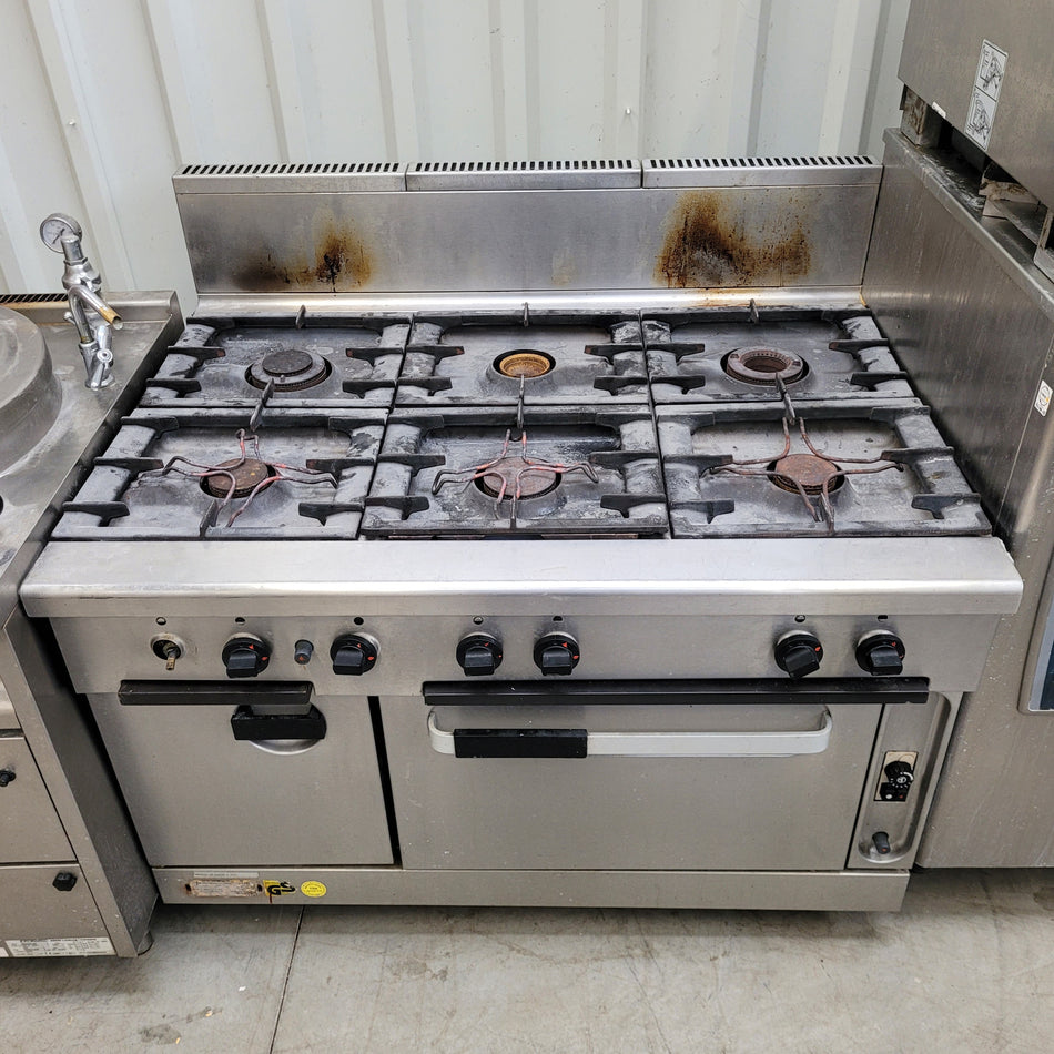 Zanussi Gasherd 6 Flammen mit Backofen Edelstahl Gastronomieherd gebraucht