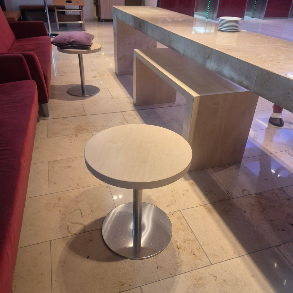 Beistelltisch rund Lobby