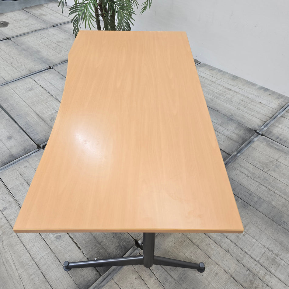Schreibtisch Bürotisch R Holztisch Hell Metallgestell Schwarz Tisch Gebraucht