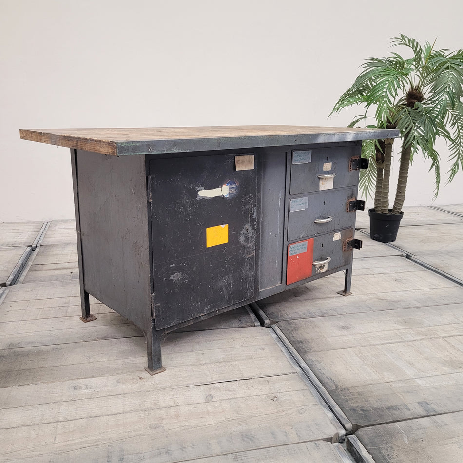 Historische Loft Werkbank Metall Holz Industrial Vintage