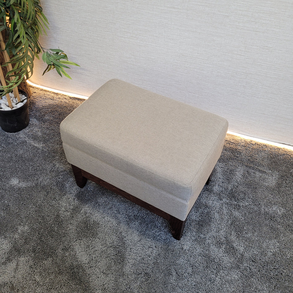 Polsterhocker Fußhocker Stoff Hellgrau mit Holzfüßen modern & robust gebraucht