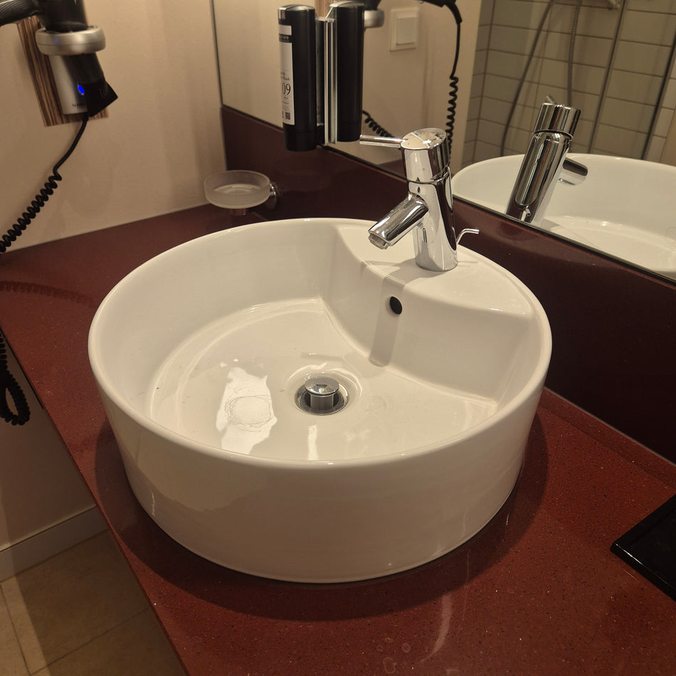 Waschbecken inklusive Armatur Hans Grohe
