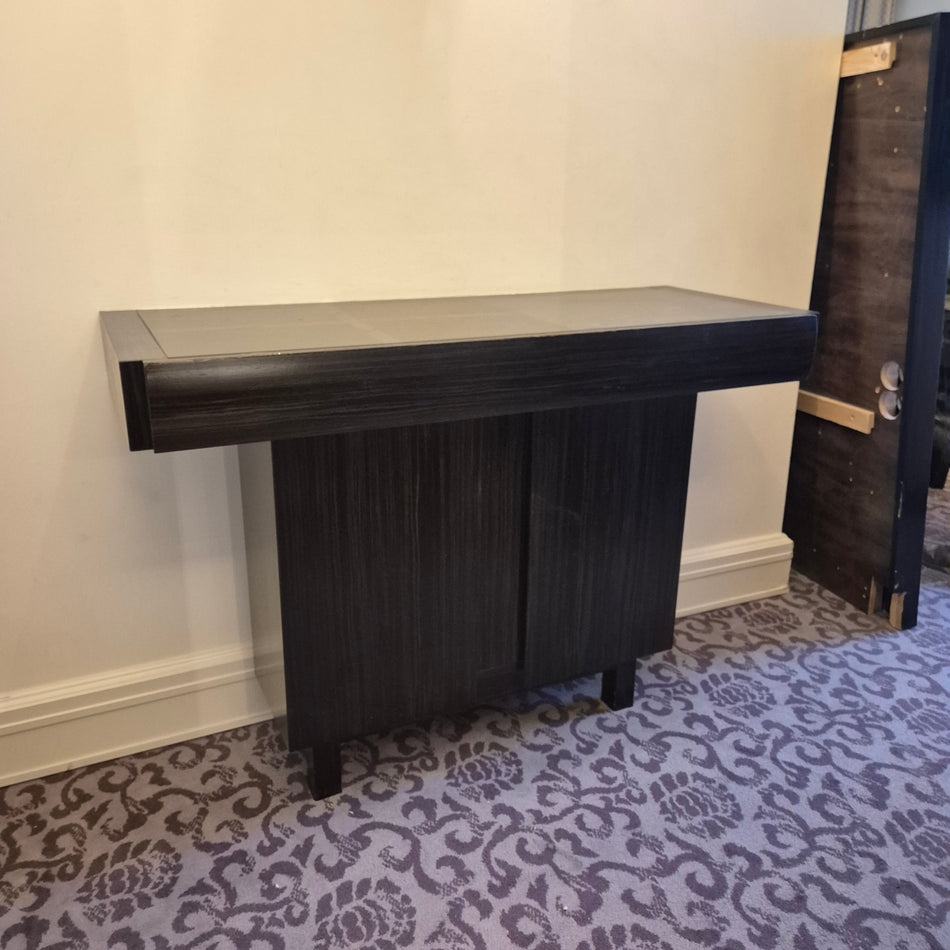 Konsole 2-türig aus Atlantic Hotel Hamburg dunkel Wenge Kommode gebraucht