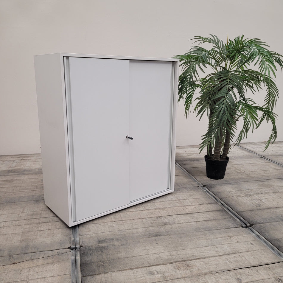Highboard Lichtgrau 100cm Aktenschrank Büro Schrank Gebraucht